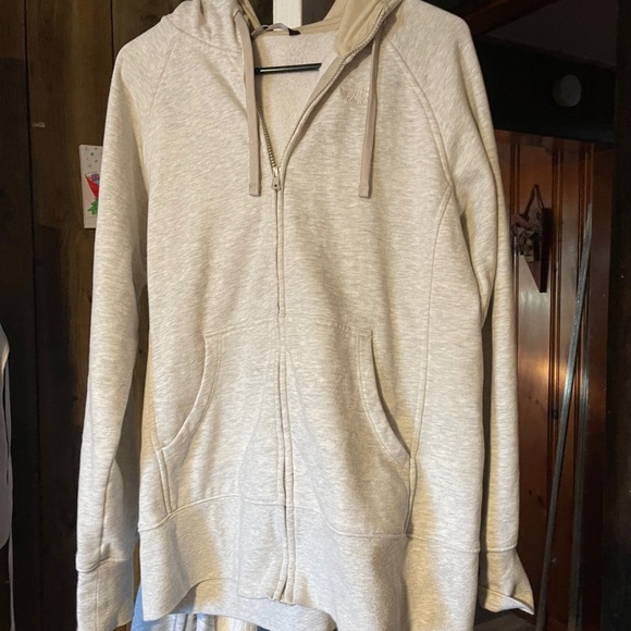Hooded zip sweatshirt